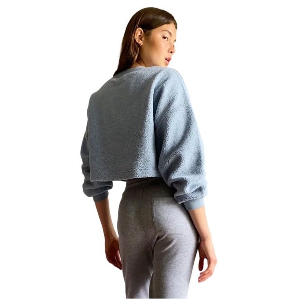 Aritzia Sunday Best Lupa Sweater Camel Small Teddy Fleece Cropped College Style - Picture 11 of 11